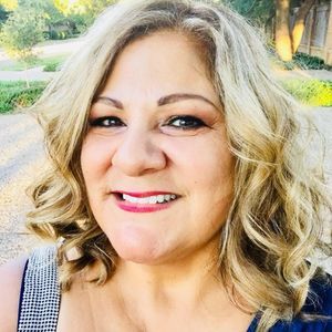 Meet your Posher, Bob n melissa